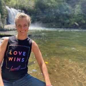 Meet your Posher, Lacey